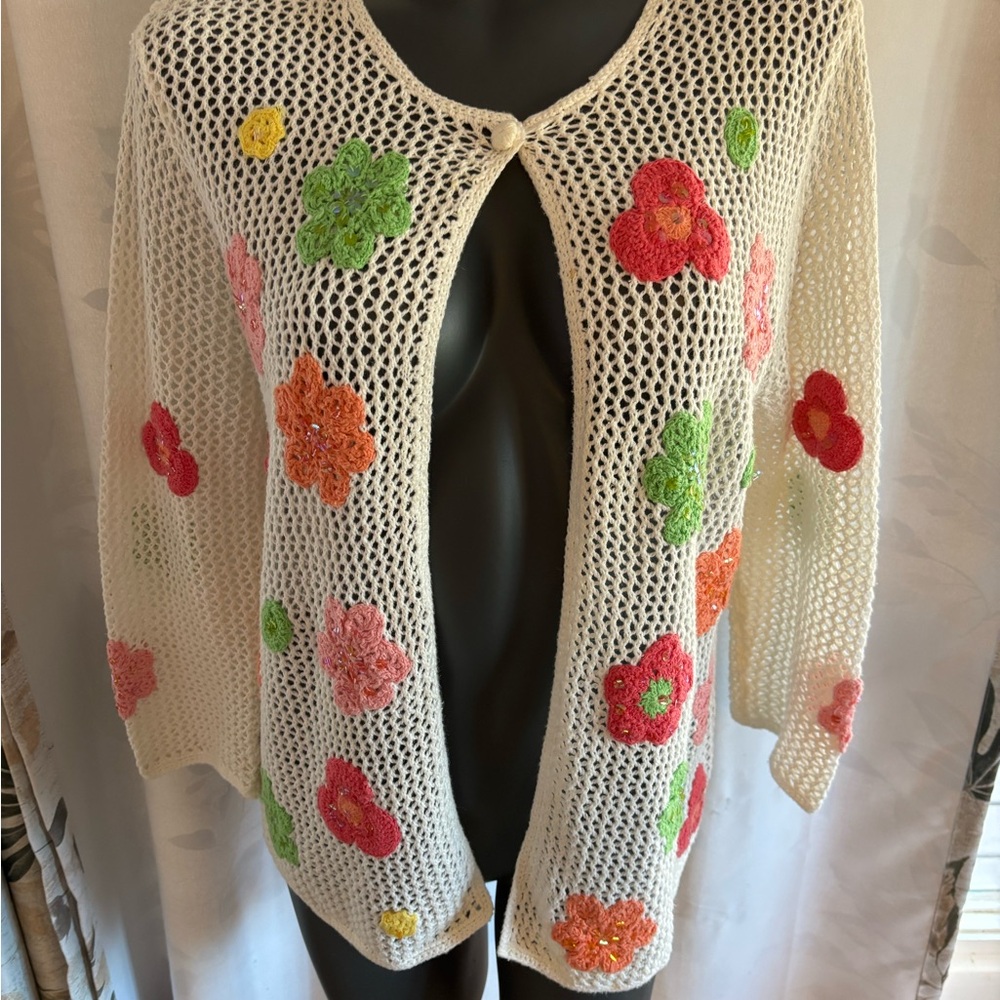 Breckenridge Floral Crochet Cardigan - Cream with Multicolor Flowers